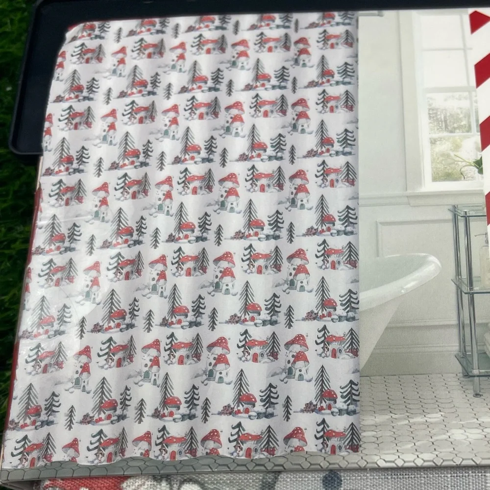 Whimsical Mushroom House Shower Curtain, NWT 🍄 🚿 🛁